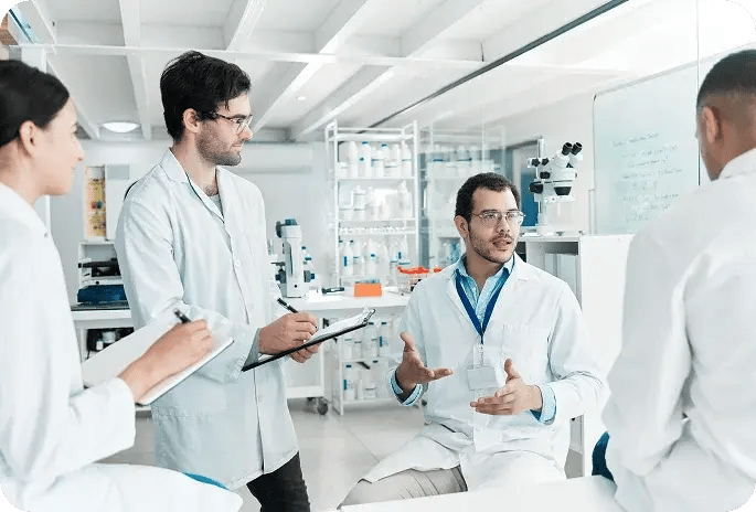 doctors-discussing